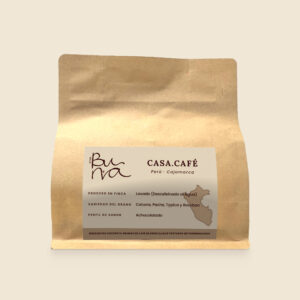 Bolsa de 250 g de café de especialidad BUNA CASA.CAFÉ Perú · Cajamarca, descafeinado, vista de frente